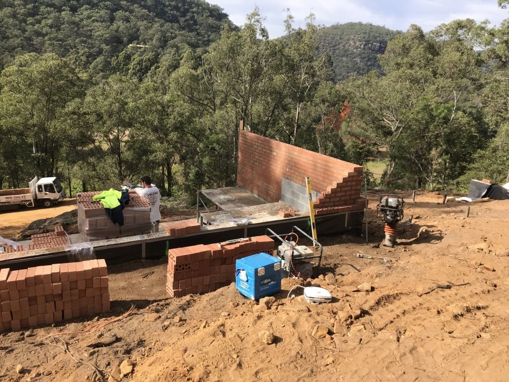 start brickwork to basement